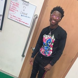 Meet your Posher, Roderico